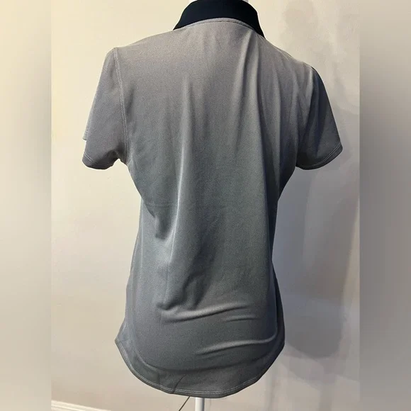 Vineyard Vines Short-Sleeve Pique Polo Size Small EUC blue golf style - Picture 4 of 12